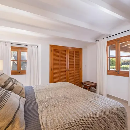 Joana La Font By Sunvillas Mallorca Pollença